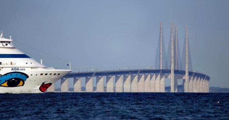 Trækplaster. Øresundsbron tiltrækker mange rejsende – antallet af fritids- og ferierejsende på broen er steget med 61 procent de seneste fem år. 