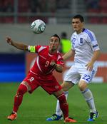overraskelse. Michael Mifsud (tv) blev matchvinder for Malta i udekampen mod Armenien. 