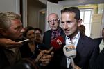 Kursskifte. Kristian Jensen og Venstre dropper krav til taxameterkommission om brugerbetaling. 