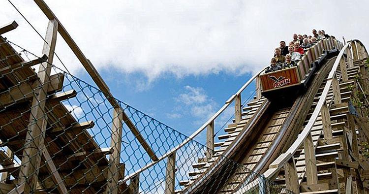 Topfart. Fårup Sommerlands Falken har en topfart på 75 km/t. 