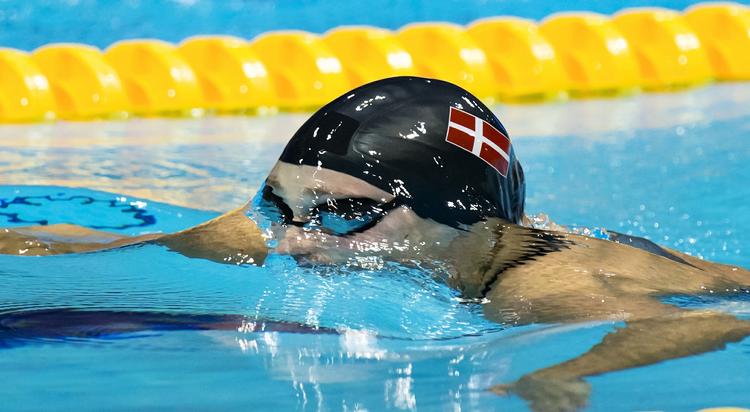 REKORD. For 36. gang satte Rikke Møller Pedersen en dansk rekord, da hun i Barcelona var næsthurtigst i 50 meter brystsvømning, men desuden vandt 200 meter-løbet. 