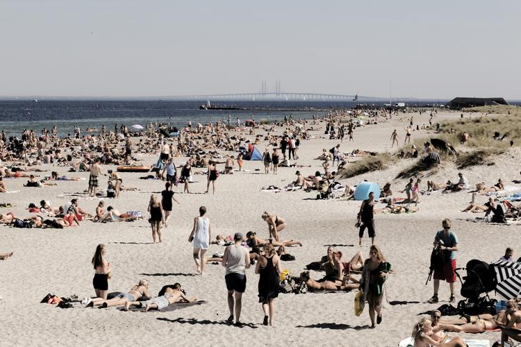 Sommer. Temperaturerne kan komme op på 30 grader på torsdag i nogle dele af landet. 
