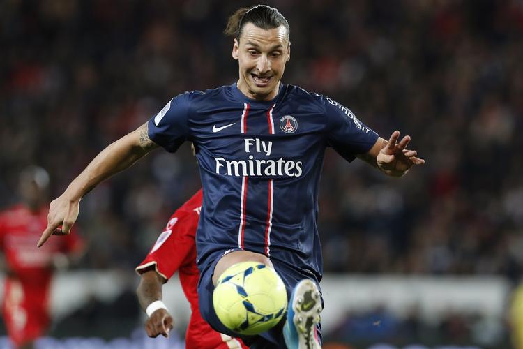 Stjerneliga. Svenske Zlatan Ibrahimovic er en af mange store navne, der nu tjener godt med penge i den franske Ligue 1. 