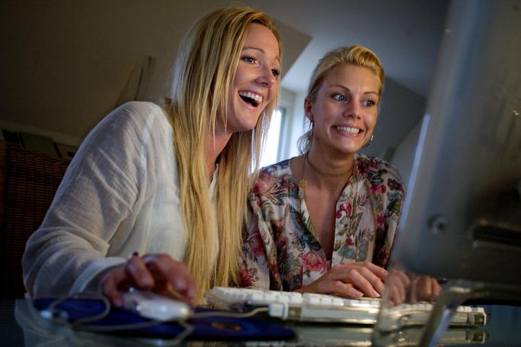 Nethandel. Tjen penge ved at sælge dine brugte ting på nettet - eller spar penge ved at købe brugt. 