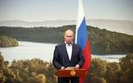 Topmøde. Vladimir Putin er parat til at sende flere våben til Syrien, melder han. 