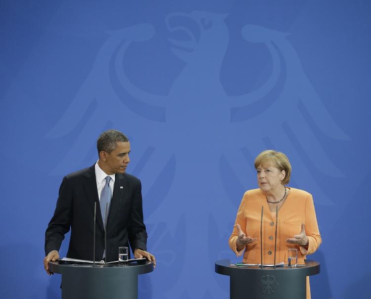 pressemøde. Den tyske forbundskansler udtrykte forståelse for behovet for sikkerhed, men understregede over for Obama, at der må findes en bedre balance, så almindelige borgeres rettigheder ikke krænkes. 