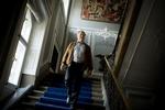 Formand. De Praktiserende Lægers Organisations formand Henrik Dibbern tager Konkurrencestyrelsens vurdering til efterretning. 