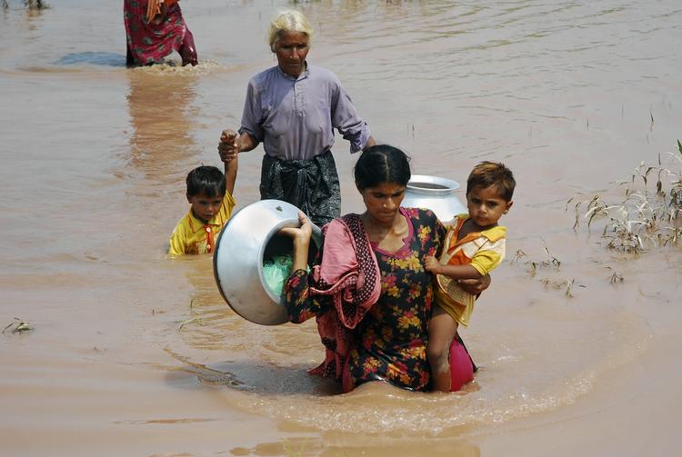 Klimaforandringer. Voldsomme oversvømmelser påvirkede i 2010 livet for 20 millioner mennesker i Pakistan. 