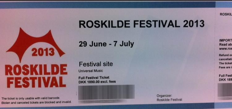 annulleret. Universal Music har fået Billetlugen til at annullere den billetserie, der er blevet væk i posten. Man kommer altså ikke ind, hvis man erhverver sig en billet som denne med Universals navn på via f.eks. Den Blå Avis. 