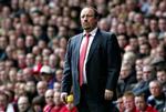 Napoli-træner. Rafael Benitez fik et halvt år i Chelsea, hvor han fik stabiliseret holdet og sikret en Europa League-titel samt en vigtig tredjeplads trods modstand fra klubbens fans. 