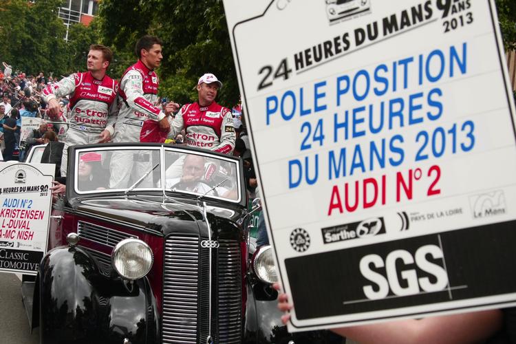vinderne. Med Loic Duval, Allan McNich og Tom Kristensen på skift bag rattet vandt Audi årets Le Mans. 