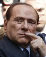 Straf. Seks år risikerer Berlusconi at få, hvis han bliver dømt. 