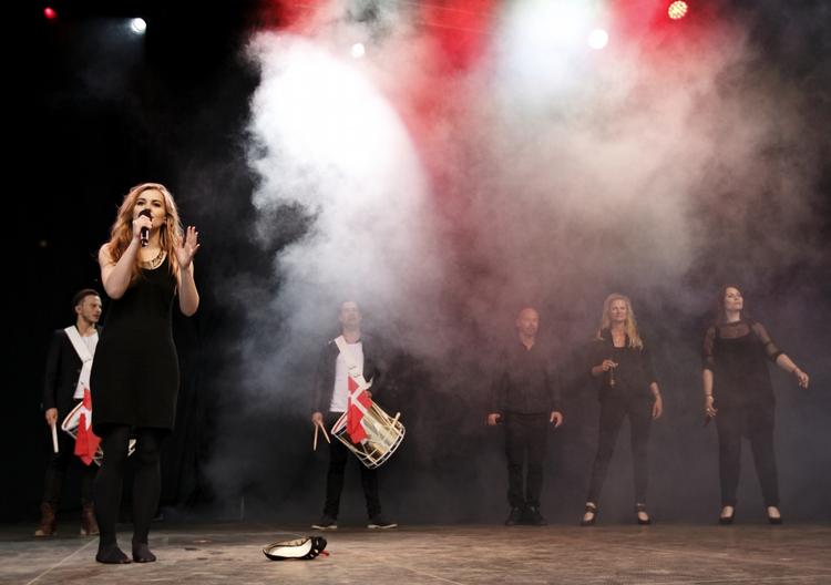 mgp. Emmelie de Forrest tog alle med storm, da hun vandt det europæiske Melodi Grand Prix 2013 med sangen 'Only Teardrops'. 