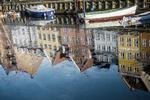 Facetter. Christianshavns mange særpræg fremhæves i sommerens bredtfavnende udstilling, der er arrangeret af Overgade - Institut for Samtidskunst. 
