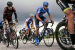 DROPPET. Tour de France bliver uden Alex Rasmussen (i midten). 