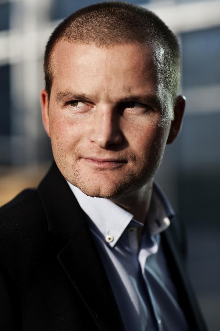 TV-VÆRT. Thor Möger Pedersen skifter parti, men afviser, at han er på vej tilbage i dansk politik. 