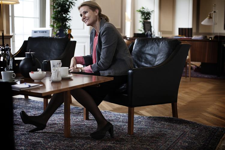 Ledighed. Statsminister Helle Thorning-Schmidt (S) deltager i dag i topmøde i EU, hvor lederne skal forsøge af hjælpe Europas mange unge arbejdsløse. 
