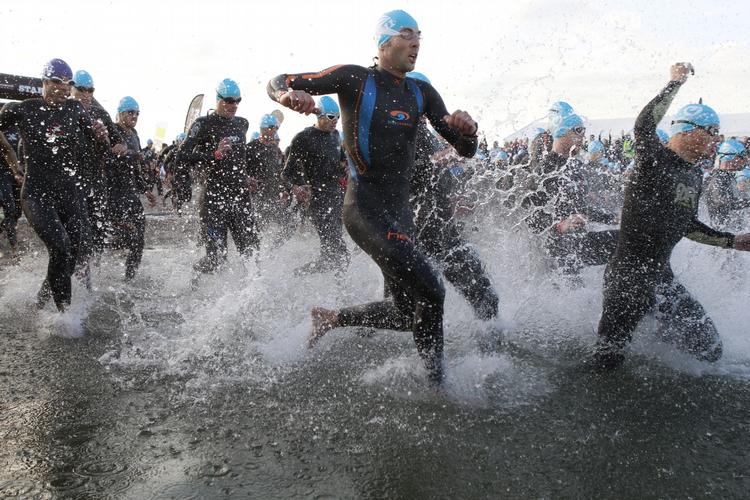 BANZAI. Det danske fitnessfolk har kastet sig over den nye triatlondille. Som startede i 2010 med det første Challenge Copenhagen. 