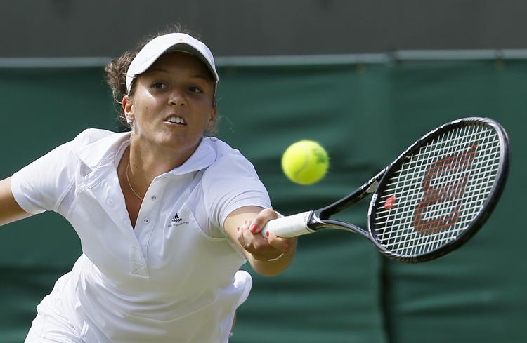 comeback. Laura Robson var helt ude i tovene mod  Marina Erakovic, men kom tilbage fra de døde. 