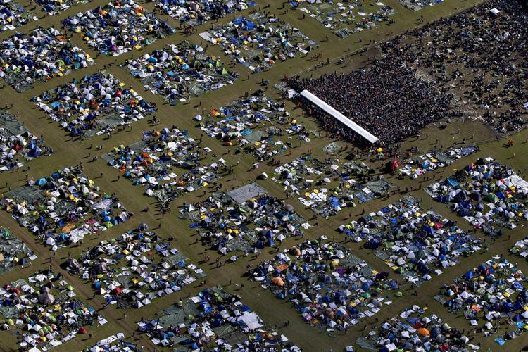 Mylder. Der  var fart på, da campingområdet åbnede. Det er nemlig afgørende for festivalen, hvilket område, man ender i, forklarer flere, som politiken.dk har talt med. 