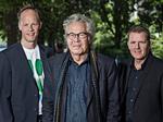 Sammentømret. Det er femte år i træk, at Dennis Ritter (tv), Jørgen Leth (i midten) og Rolf Sørensen (th) sidder i TV2's kommentatorboks. 