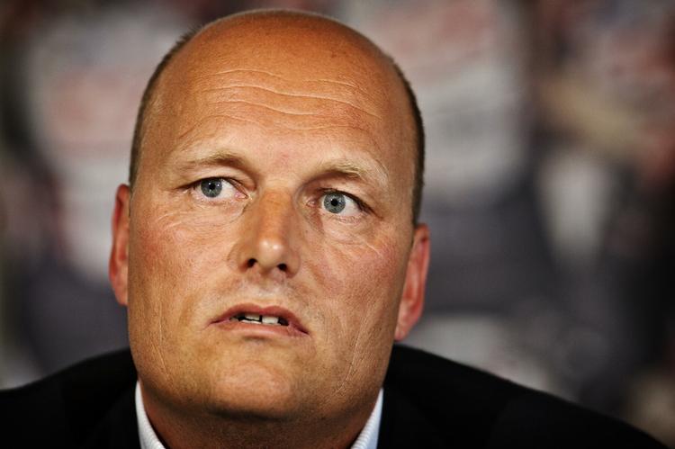 pressemøde. Saxo-Tinkoffs danske holdejer Bjarne Riis er mødt frem til Tour de France, hvor han i dag stillede sig til rådighed for journalisternes spørgsmål. 