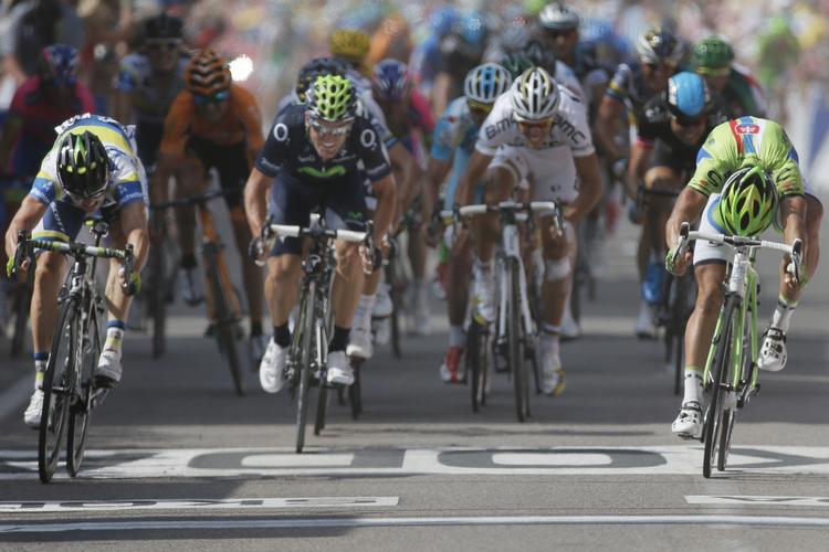 Tæt. Simon Gerrans (tv) vandt for første gang i Tour de France siden 2008. 