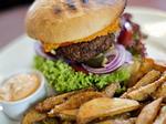 Burger - MARIUS NYHEIM