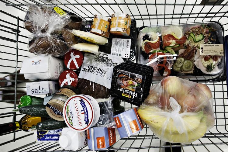 EFFEKTIVISERING. De senere år har en effektivisering i det danske landbrug gjort, at landmændene kan producere mere med de samme midler - det er kommet forbrugerne til gode i form af billigere fødevarer, lyder det i analysen. 
