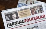 skiftedag. Mens Herning Folkeblad overtager ejerskabet af Midtjyllands Avis, vil ugeaviserne i Silkeborg, Kjellerup, Gjern, Them og Ry blive drevet i et udgiverselskab sammen med Politikens Lokalaviser. 