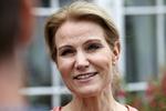 AFVENTENDE. Statsminister Helle Thorning-Schmidt (S) slår sig til tåls med, at EU’s udenrigschef, Catherine Ashton, har bedt amerikanerne om en redegørelse. Og hun ser ingen grund til at tage bilateral kontakt med amerikanerne for at rejse kritik eller kræve svar. (arkiv) 