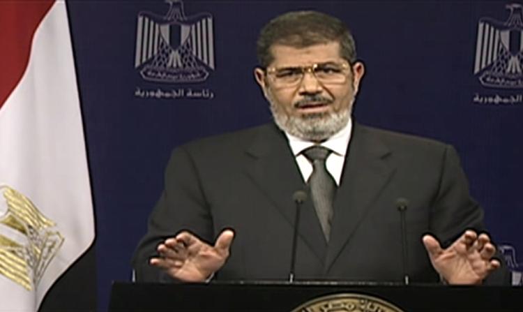APPEL. Præsident Mohammed Morsi tog i går ordet i en tv-tale og afviste militærets ultimatum. Morsi understregede, at han er demokratisk valgt af befolkningen. 
