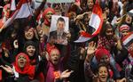 Modstand. Demonstranter, der er utilfredse med Mohammed Morsi, viser deres vrede i Kairo. 