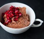 Lidt særligt. Man skal ikke spise dessert hver dag, mener Hannah Grant, for så går fornøjelsen fløjten. Men når rytterne har knoklet ekstra hårdt i bjergene, elsker hun at forkæle dem med lidt sødt efter maden. 