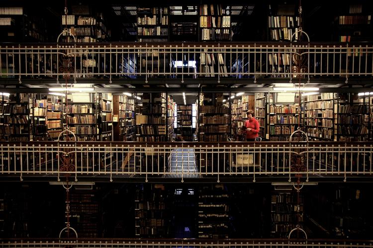 Sikkerhed. Det Kongelige Bibliotek har siden 1978 haft lov til at visitere sine brugere. Nu ønsker en række andre danske kulturinstitutioner samme mulighed. 