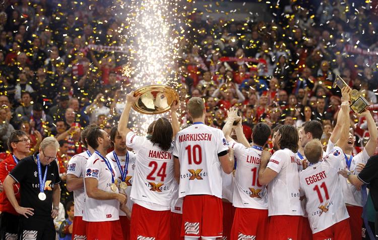 Medaljeregn. På trods af stigende udgifter kan ingen påvise, hvorvidt Team Danmarks uddannelsesordning reelt skaber resultater. 