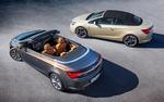 Åben? Opel Cascada kan klædes om fra åben til lukket på små 20 sekunder. Overkanten på den meget skrå forrude sidder meget tæt på førerens hoved. Man kan dog undslippe den ved at justere sædet ned og lidt tilbage. 