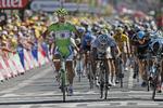 Tour. Efter et effektivt holdsarbejde lykkede det endelig Peter Sagan at vinde en etape i årets Tour de France. 