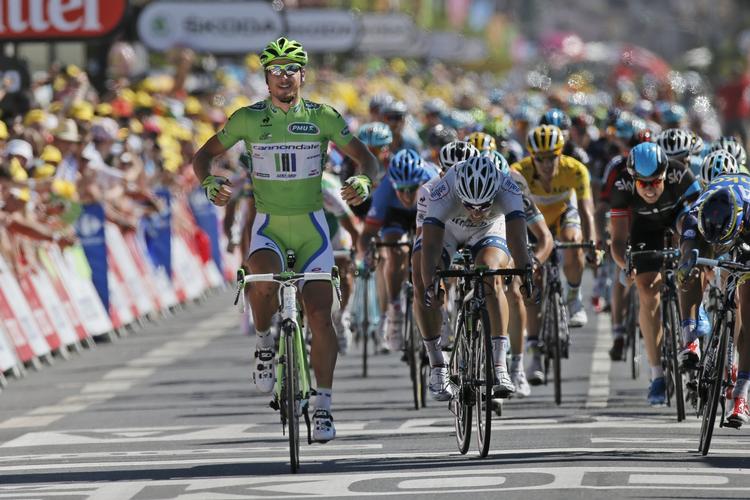 Tour. Efter et effektivt holdsarbejde lykkede det endelig Peter Sagan at vinde en etape i årets Tour de France. 