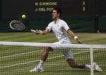 Wimbledon. Serberen Novak Djokovic (foto) og argentinske Juan Martin Del Potro spillede en spændnde semifinale, der vil gå over i Wimbledon-historien. 