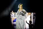 rihanna. Den 25-årige sanger fra Barbados i aktion på Orange. 