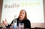 Udfordringer. For ti år siden var Berlingske-koncernen større end JP/Politikens Hus. I dag er situationen helt anderledes. Lisbeth Knudsen peger selv på flere årsager til Berlingskes økonomiske udfordringer i perioden, som i det hele taget har været hård for dagbladene. 