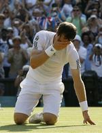 Forløsning. Murray er den første britiske vinder i herresingle i 77 år. 