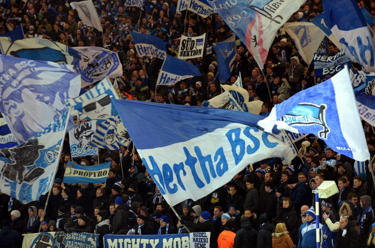 Hertha. Hovedstadsklubben har en 120 år lang historie og regnes for en af Tysklands største klubber. Hertha havde i sidste sæson et tilskuergennemsnit på 40.021. 