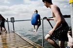 plask. I årets badesæson har livredderne indtil nu kun været ude for en enkelt livreddende aktion, oplyser Erik Bech, der er chef for TrygFondens Kystlivredning. 