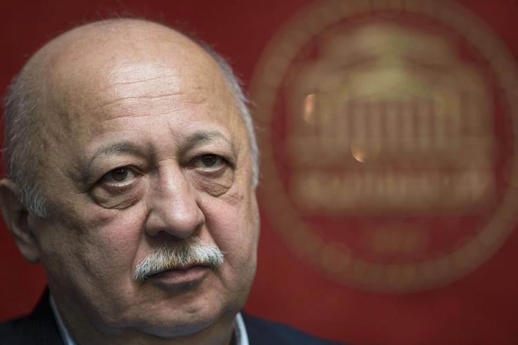 Fyret. Bosjoj-direktør Anatoly Iksanov skal ikke længere lede det verdensberømte teater efter skandaler. I stedet skal han rådgive den nye chef. 