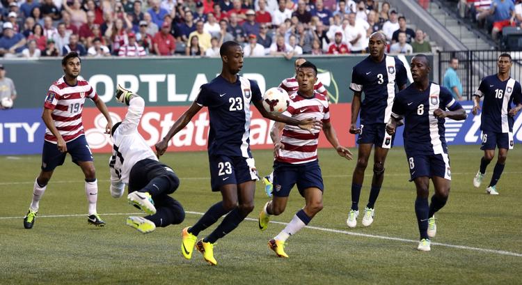 matchfixing. Belize tabte kampen mod USA med 6-1. Forinden var to af Belize-spillerne blevet tilbudt bestikkelse. 