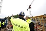 erstatning. Metroselskabet har i dag afgjort, at det vil betale erstatning til mellem 2.000 og 2.500 støjplagede boliger. Det er i gennemsnit 40.000 kroner per bolig. 