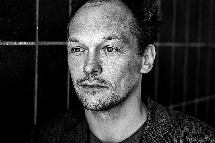 Realist. »Jeg kan godt have drømme om, hvor jazzfestivalen skal bevæge sig hen. Men med den struktur, festivalen har, går den derhen, hvor den selv vil. Det er jeg meget realistisk omkring«, siger Kenneth Hansen. 