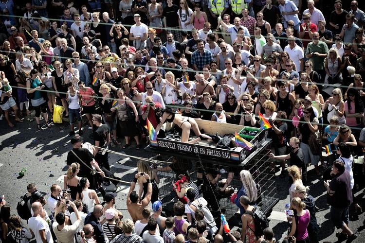 Parade. Copenhagen Pride finder i år sted 24. august. Det bliver dog ikke som tidligere år Jim Lyngvild, der skal være vært. 